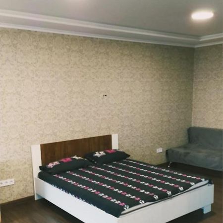 Квартира Рядом С Вокзалом Dnipro Extérieur photo
